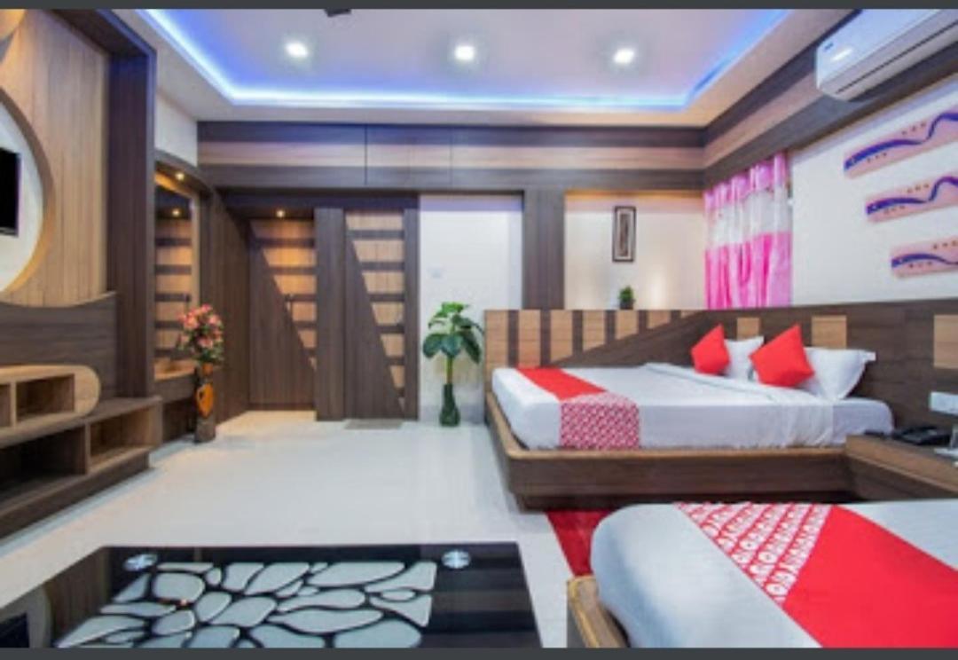 Hotel Janvi Interntaional Inn Музаффарпур Экстерьер фото