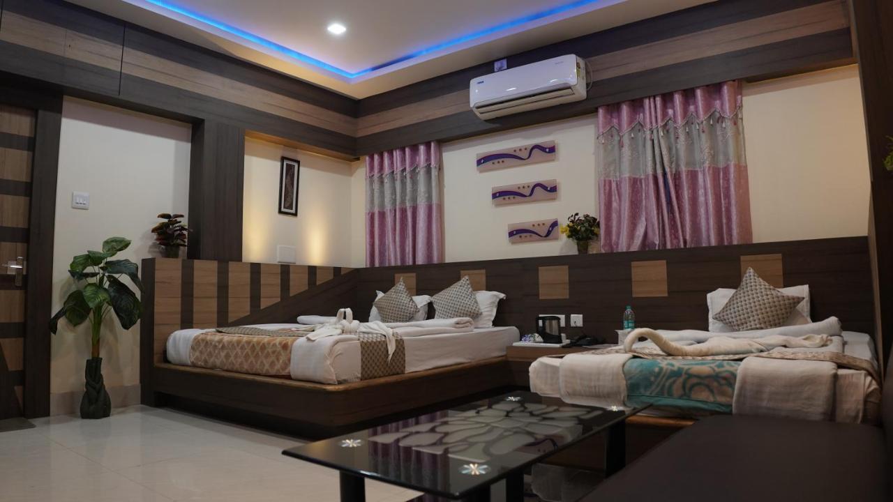 Hotel Janvi Interntaional Inn Музаффарпур Экстерьер фото